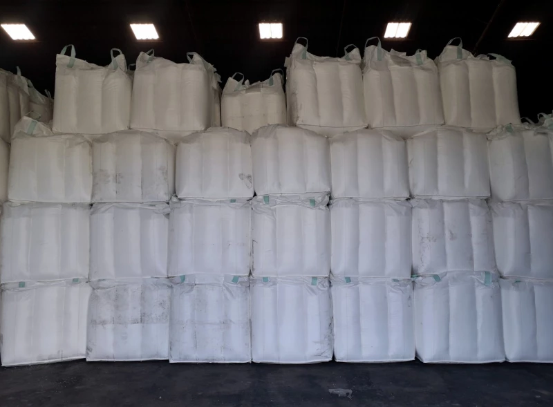 Konfekcjonowanie produktów sypkich – jak wpływa na konkurencyjność w przemyśle? Konfekcjonowanie produktów sypkich – jak wpływa na konkurencyjność w przemyśle?